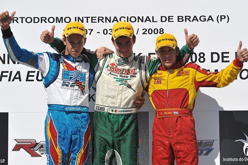 Podium KF2
